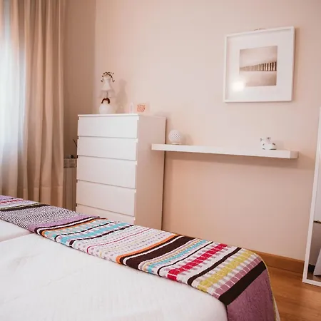 Bequer, Amplio Y Luminoso Vut1035as Apartamento