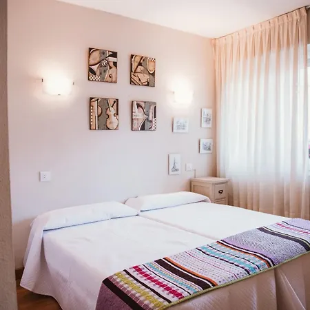 Bequer, Amplio Y Luminoso Vut1035as Posada De Llanes