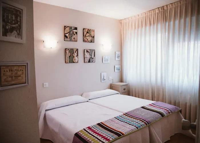 Bequer, Amplio Y Luminoso Vut1035as Posada De Llanes