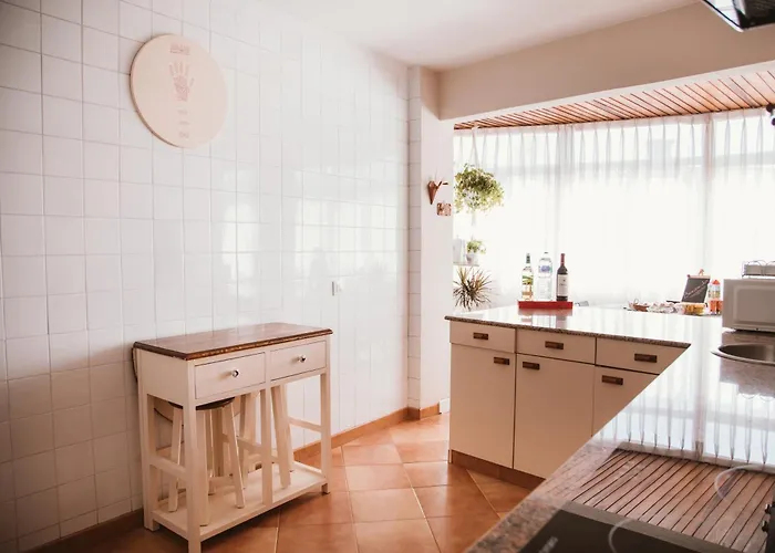 Bequer, Amplio Y Luminoso Vut1035as Appartement *